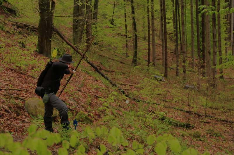 Kleidung für das Bogenschießen